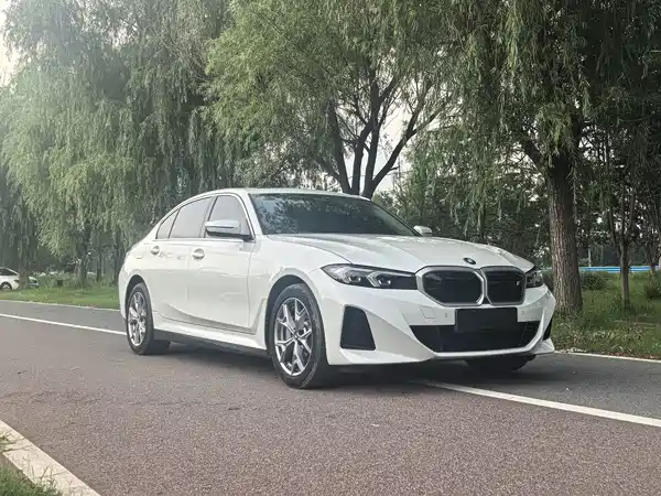 BMW i3 2022