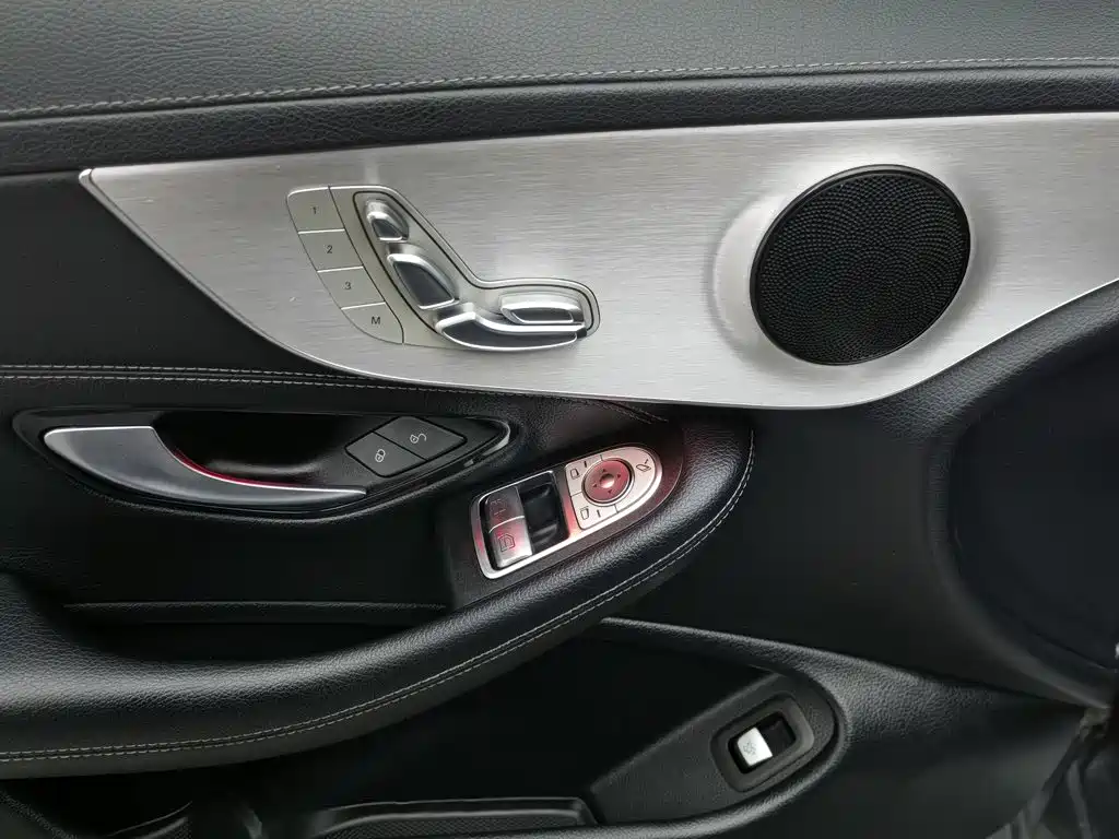 Mercedes-Benz C-Class 2020 — фото 9