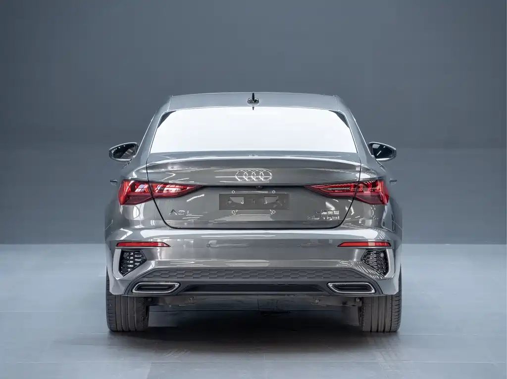 Audi A3 2022 — фото 10