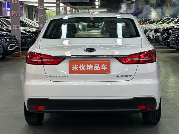 Ford Escort 2019
