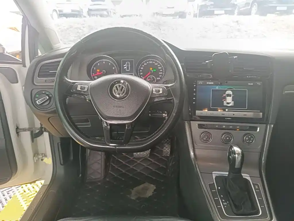 Volkswagen Golf 2015 — фото 10