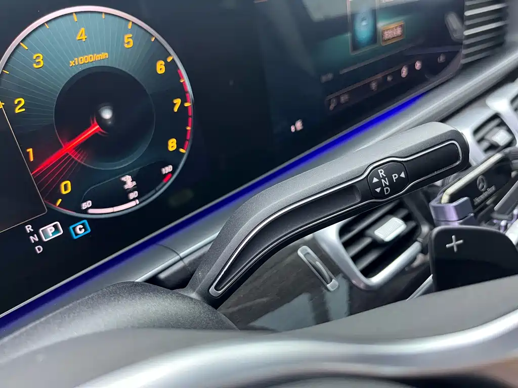 Mercedes-Benz GLE 2019 — фото 17
