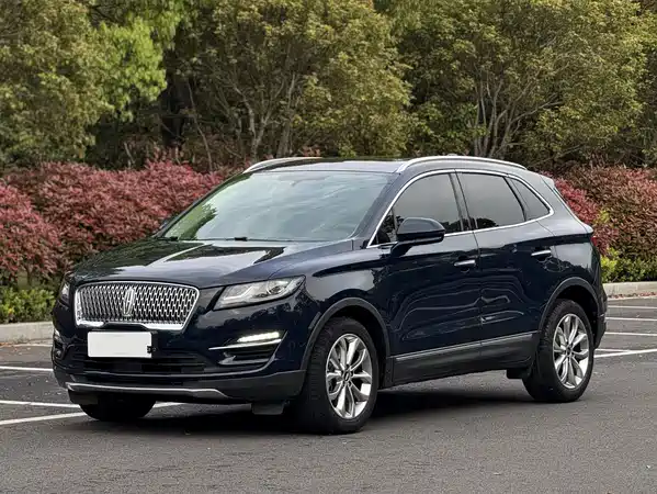 Lincoln MKC 2020