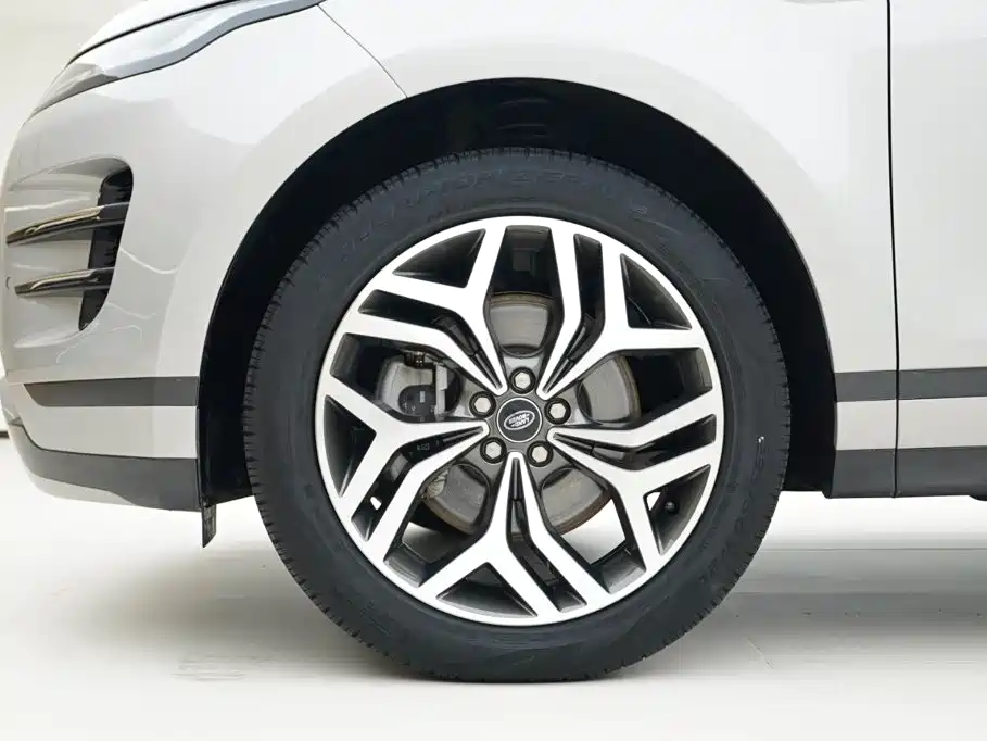 Land Rover Range Rover Evoque 2023 — фото 15