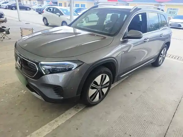 Mercedes-Benz EQB 2024