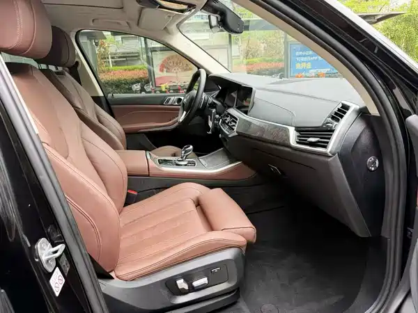 BMW X5 2020