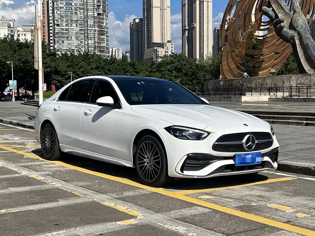 Mercedes-Benz C-Class 2022