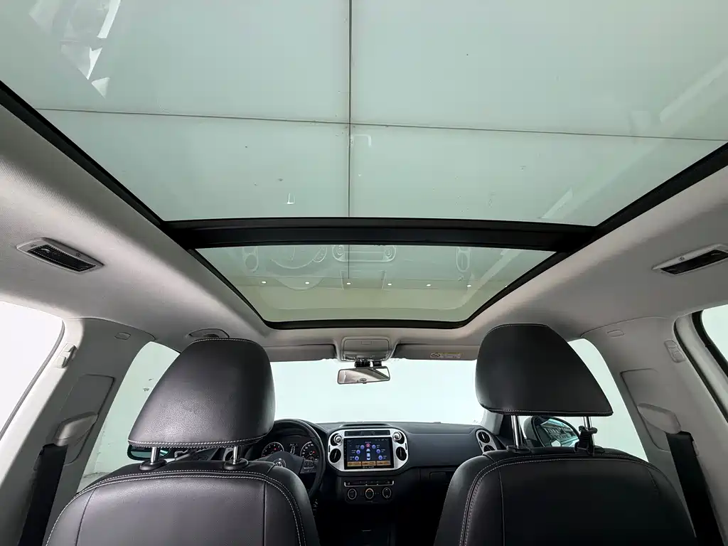 Volkswagen Tiguan 2019 — фото 10