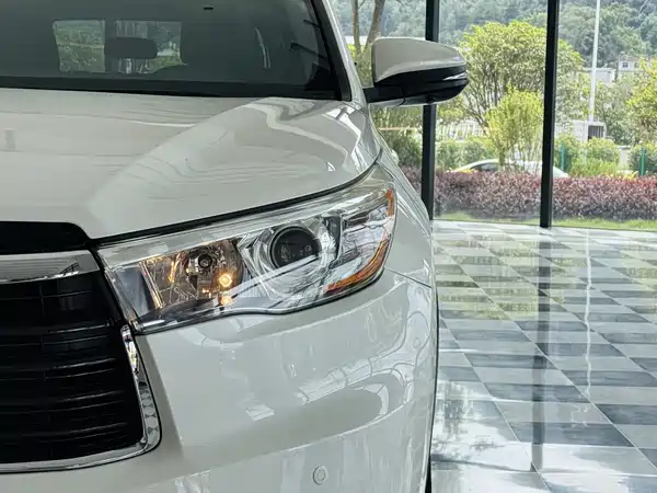 Toyota Highlander 2017