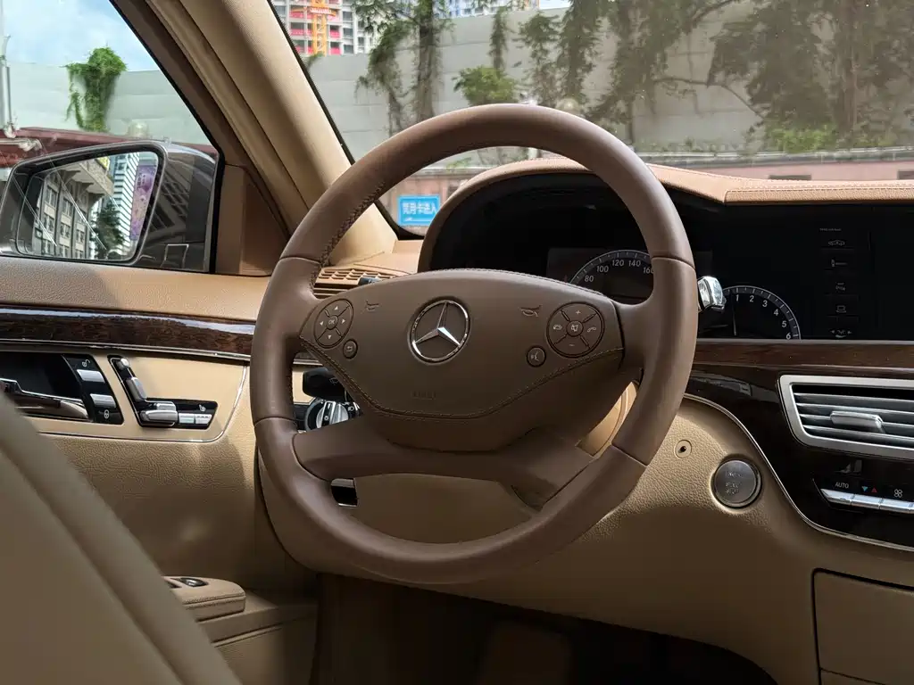 Mercedes-Benz S-Class 2010 — фото 23