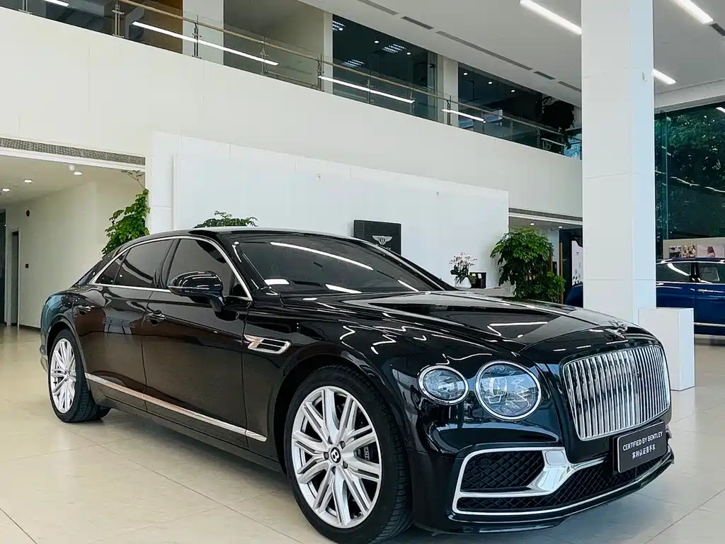 Bentley Flying Spur PHEV 2023