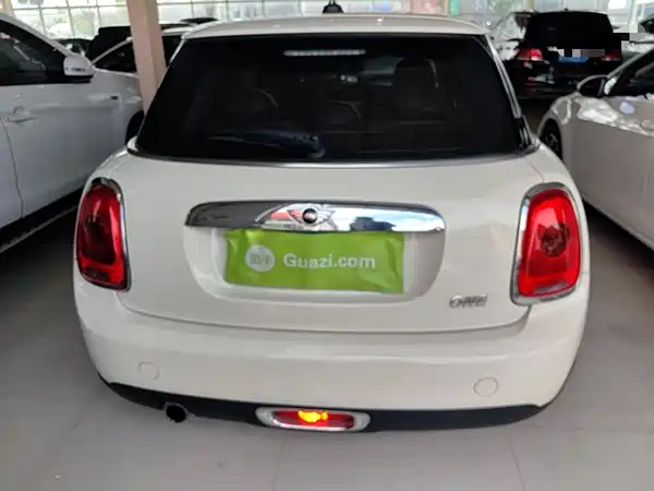 MINI MINI 2018
