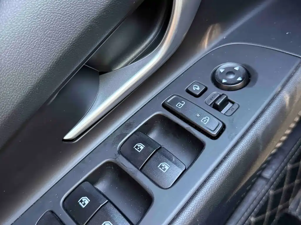 Hyundai Elantra 2022 — фото 18