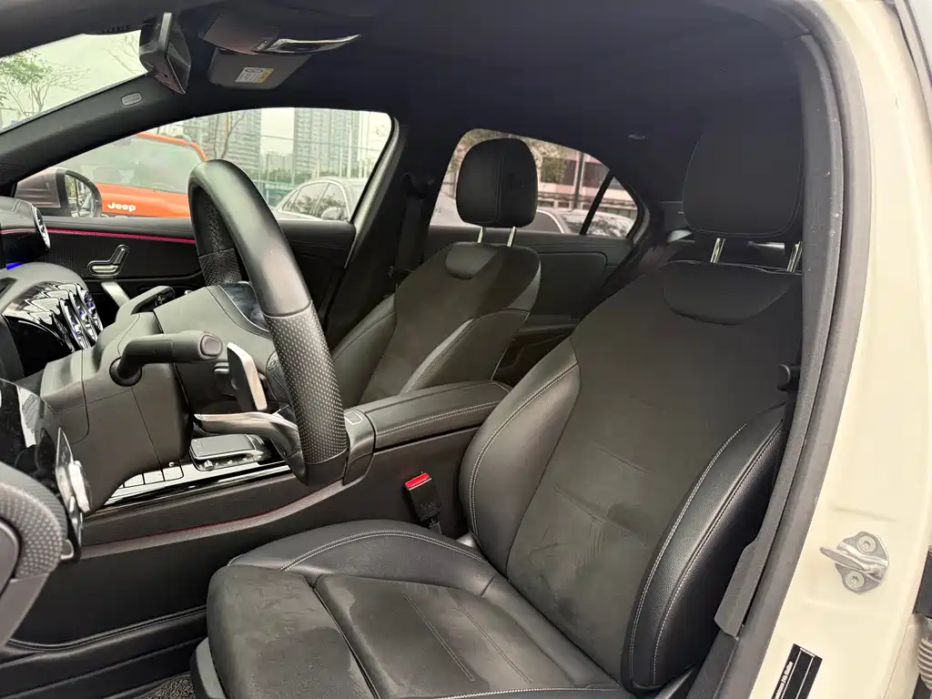 Mercedes-Benz A-Class 2021 — фото 14