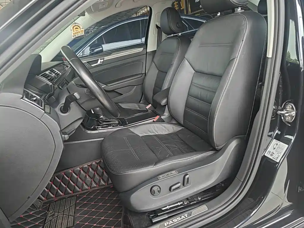 Volkswagen Passat 2017 — фото 15