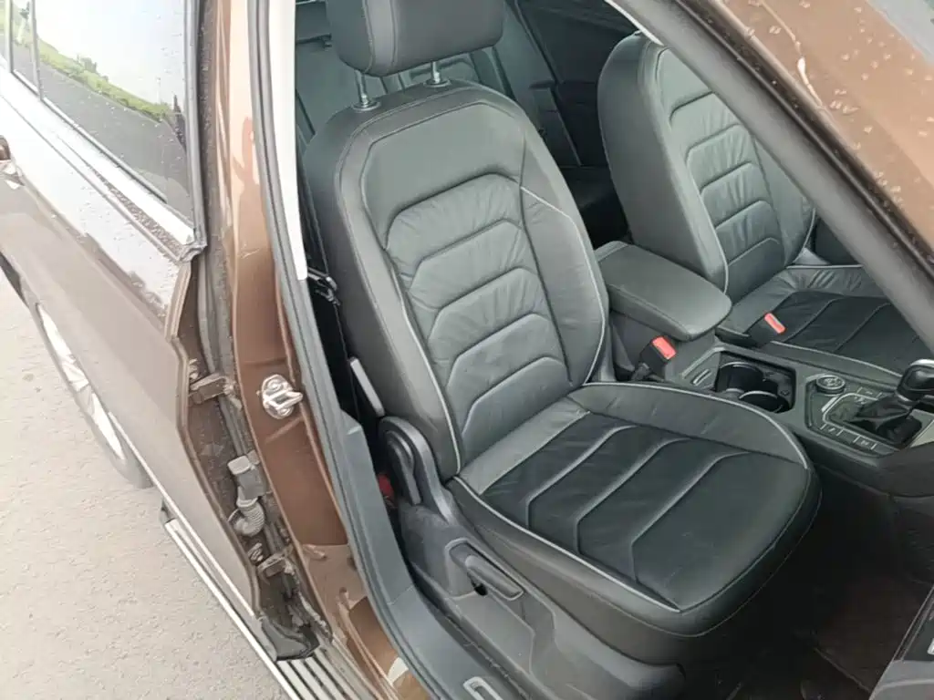 Volkswagen Tiguan 2017 — фото 25