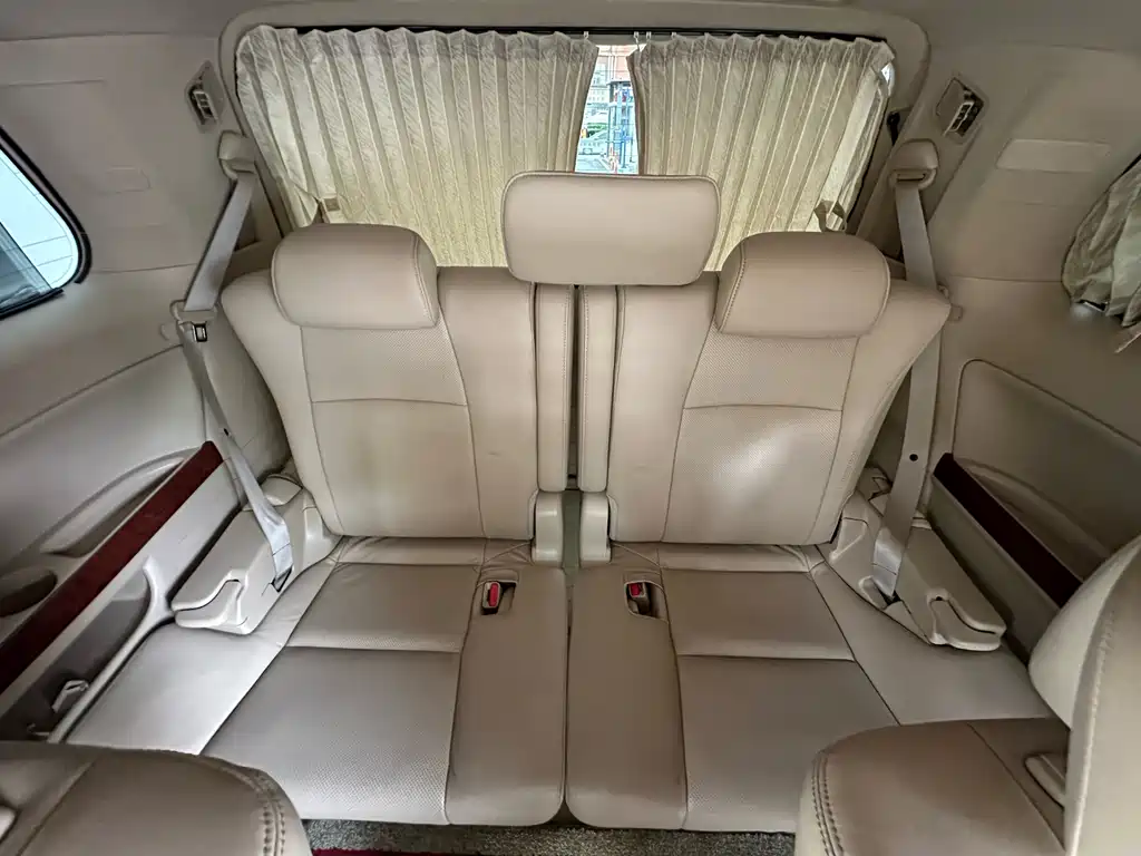 Toyota Alphard 2011 — фото 16