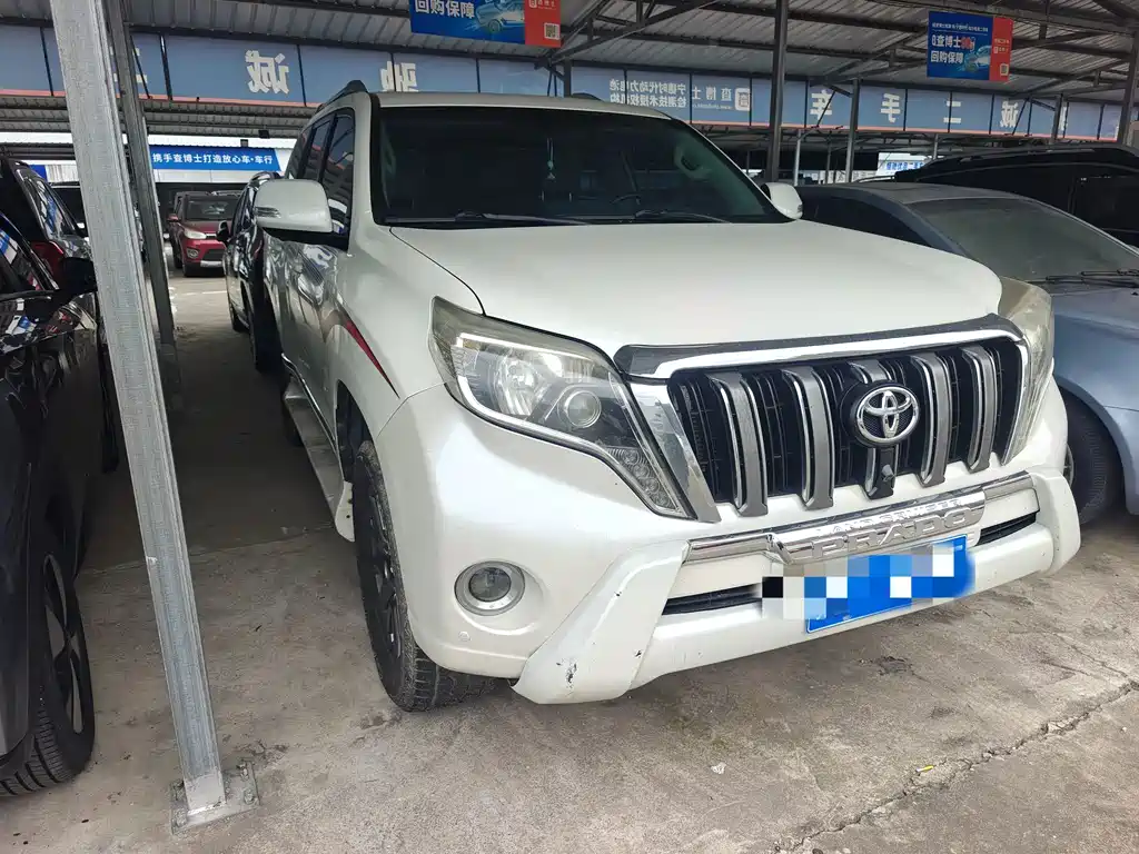 Toyota Prado 2017 — фото 3