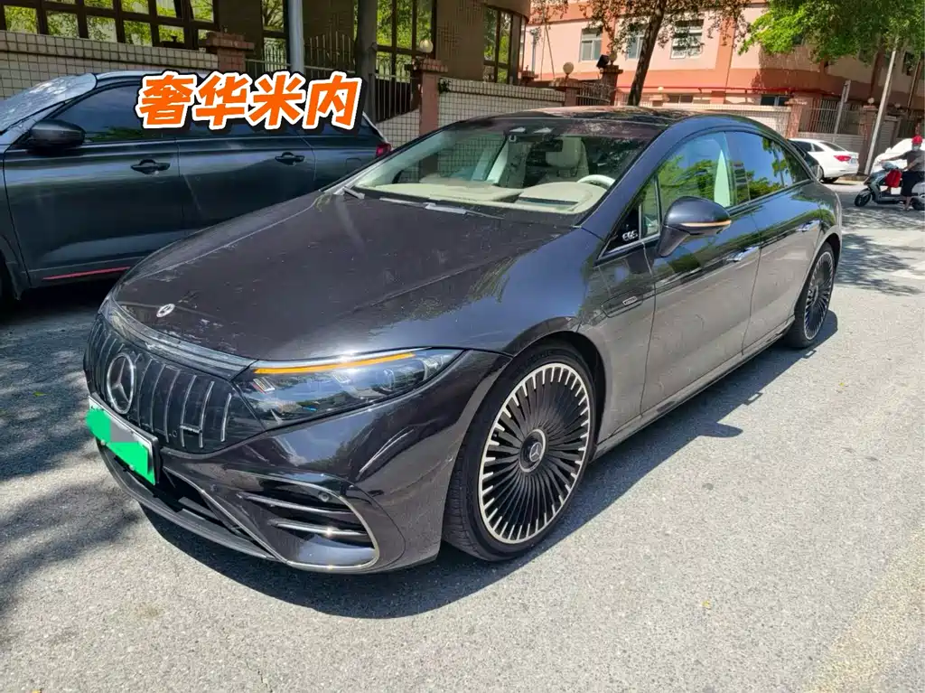 Mercedes-Benz EQS AMG 2024 — фото 2