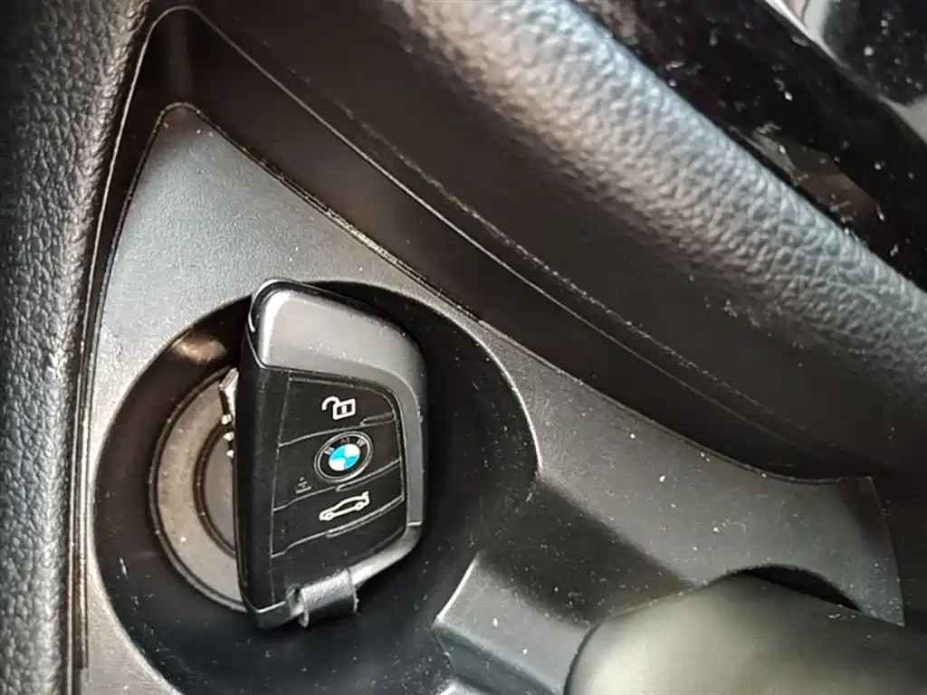 BMW 2 Series Active Tourer 2017 — фото 9