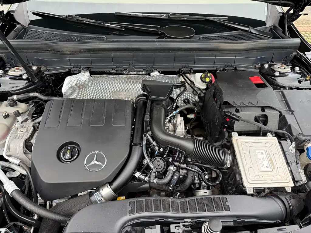 Mercedes-Benz GLB 2020 — фото 29