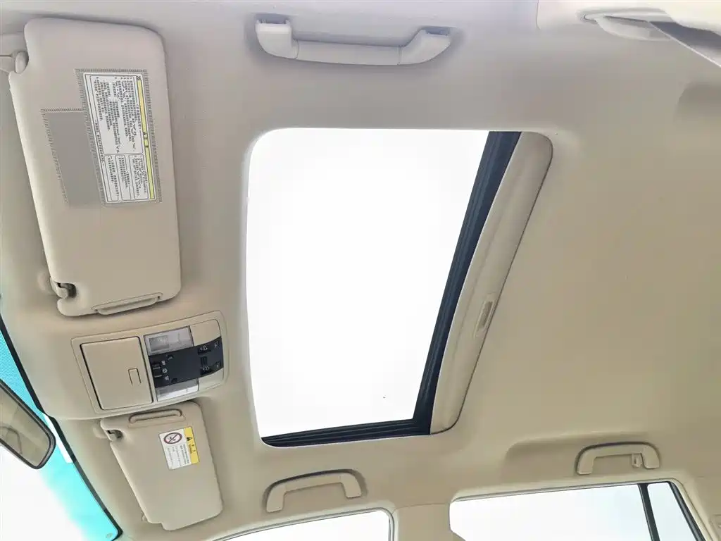 Toyota Prado 2015 — фото 14