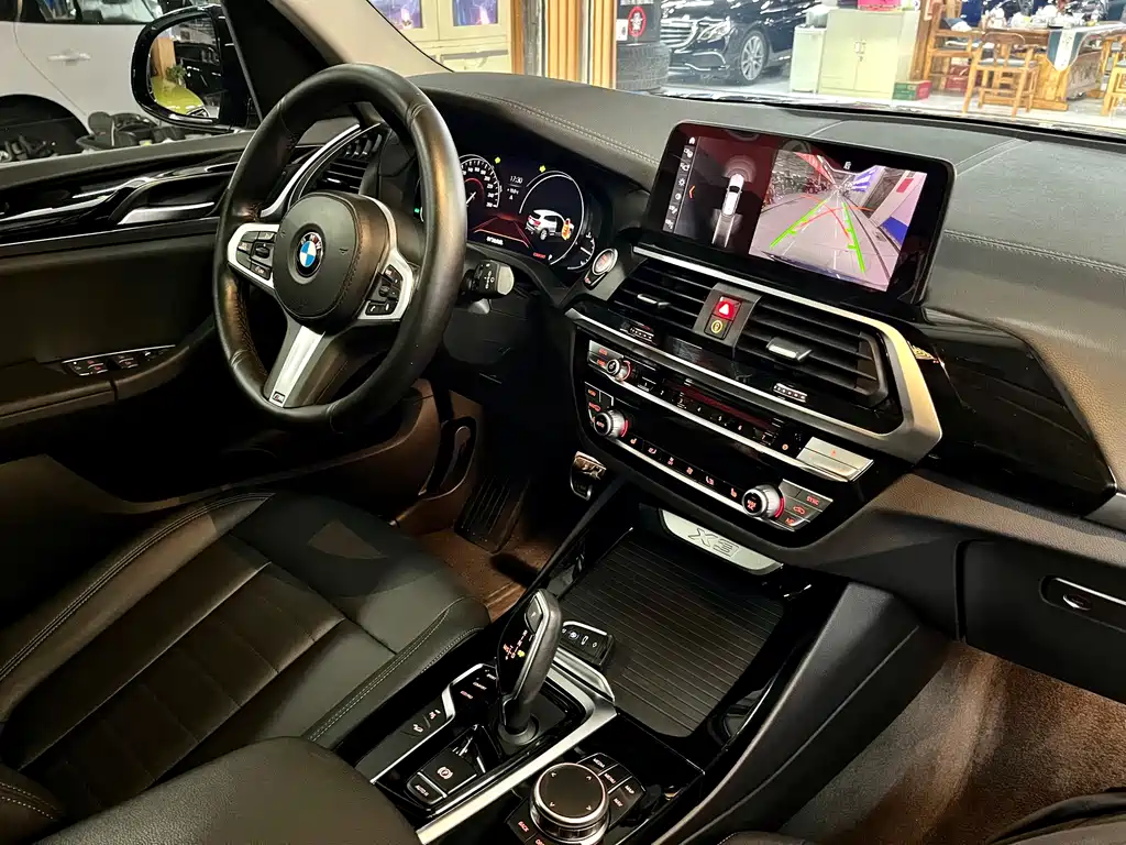 BMW X3 2019 — фото 16