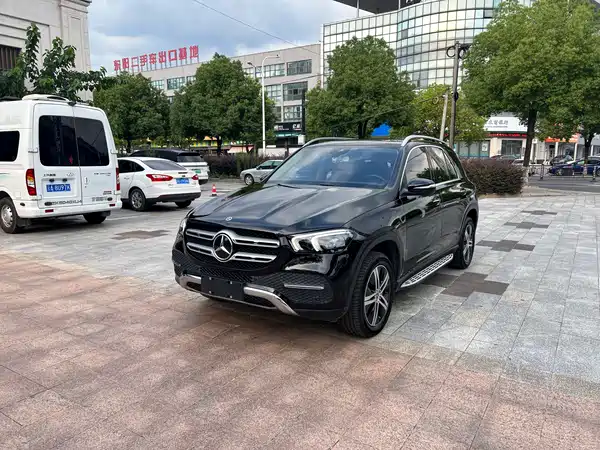 Mercedes-Benz GLE 2020