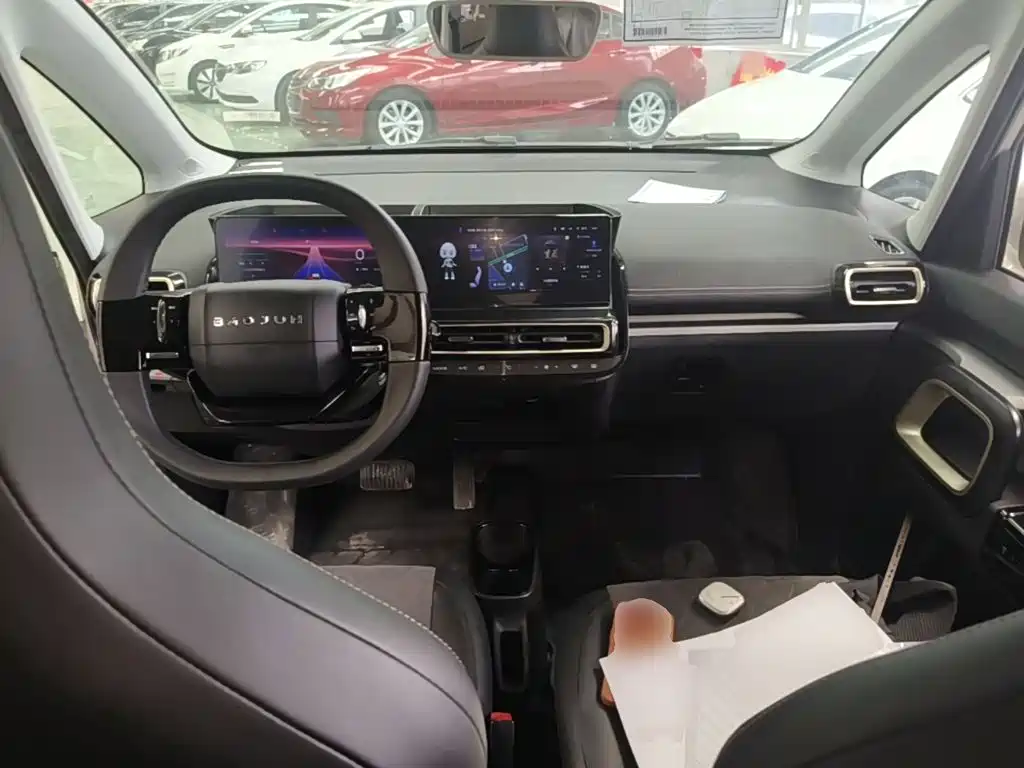 Baojun Kiwi EV 2022 — фото 10