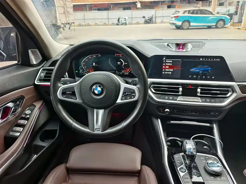 BMW 3 Series 2020 — фото 10
