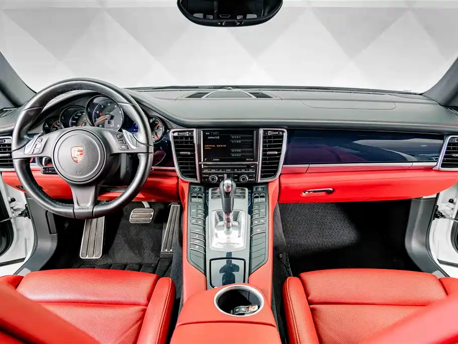 Porsche Panamera 2015 — фото 10