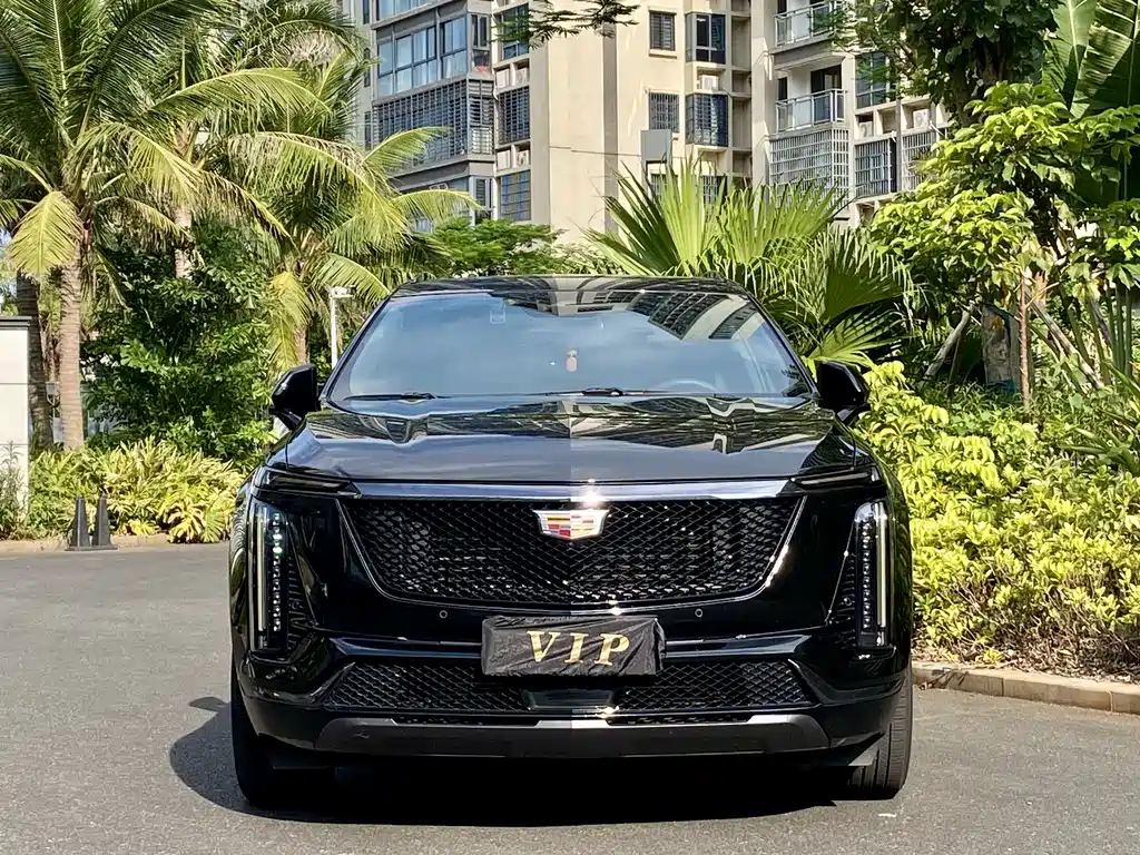 Cadillac XT5 2024 — фото 2