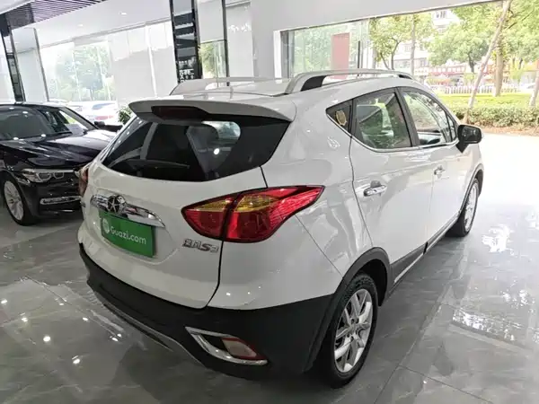 JMC Refine S3 2015