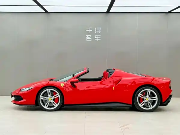 Ferrari 296 2022
