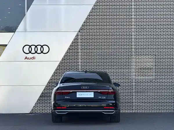 Audi A8 2018
