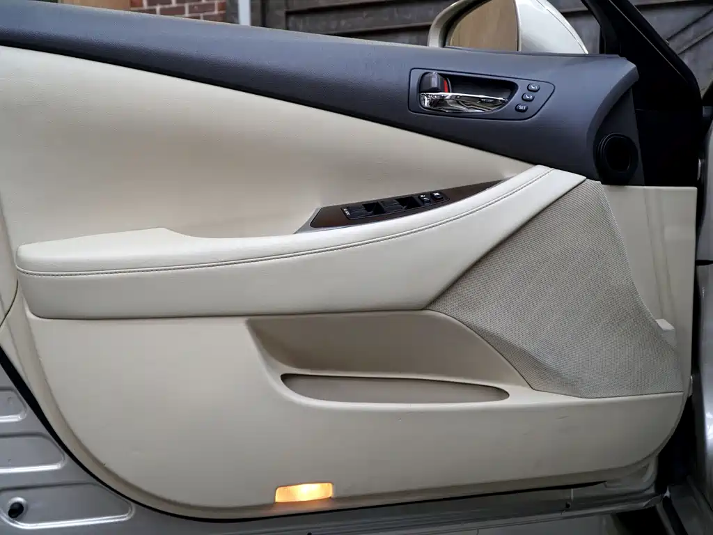 Lexus ES 2012