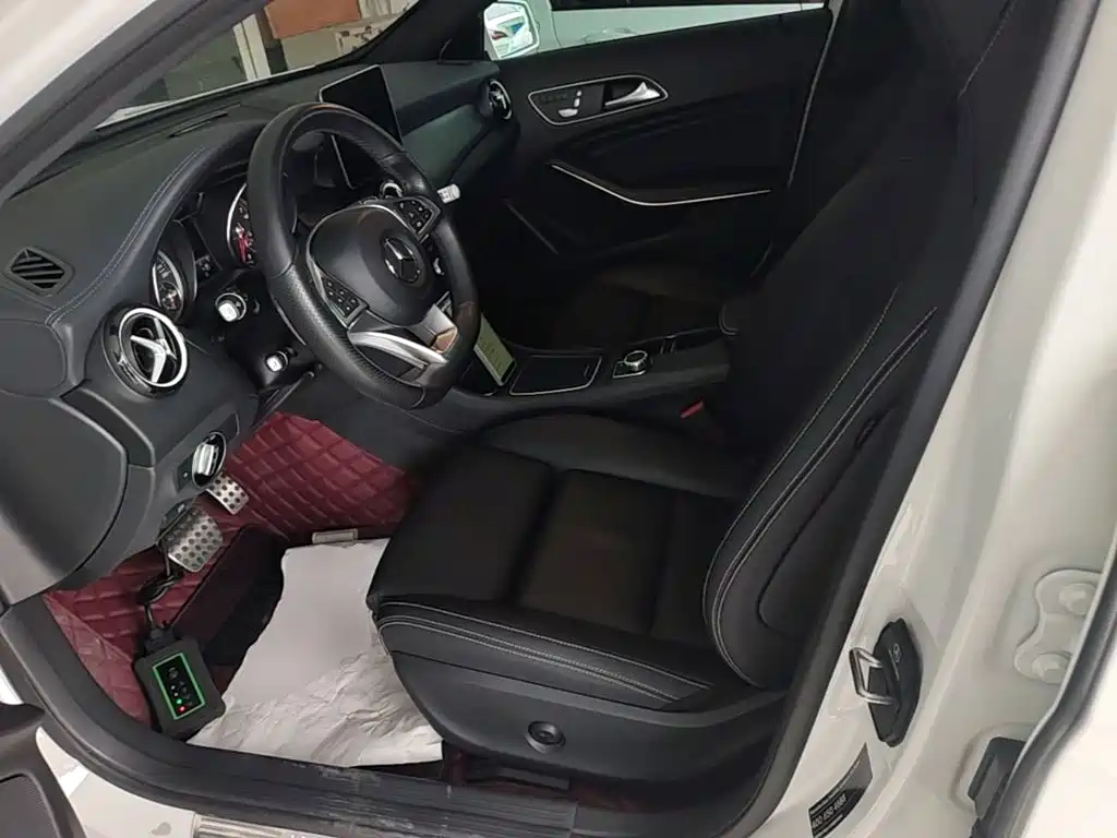 Mercedes-Benz GLA 2019 — фото 15