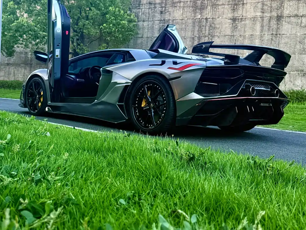 Lamborghini Aventador 2014 — фото 15