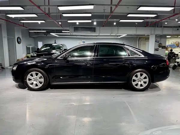 Audi A8 2011