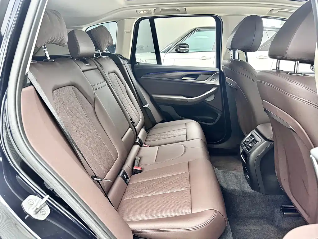 BMW X3 2022 — фото 16
