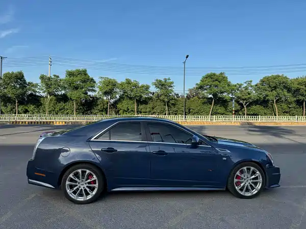 Cadillac CTS 2009