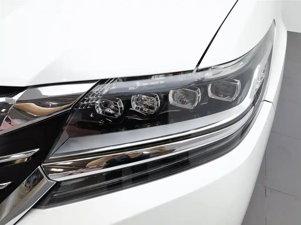 Honda Elysion 2018 — фото 7