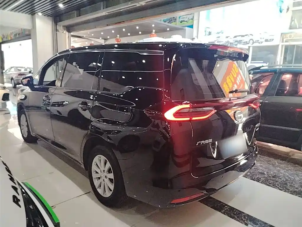 GAC Motor Trumpchi M6 2023 — фото 23