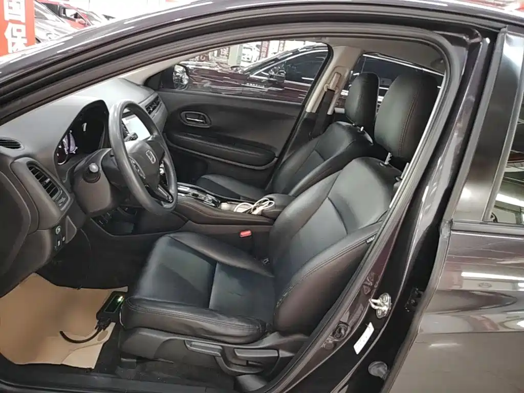 Honda Vezel 2022 — фото 15