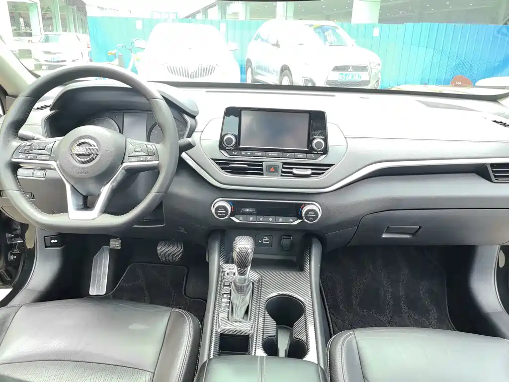 Nissan Teana 2019