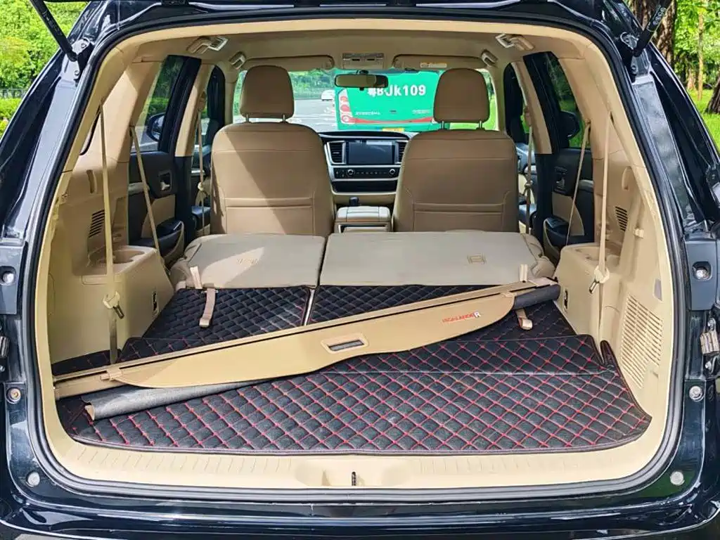Toyota Highlander 2018 — фото 17