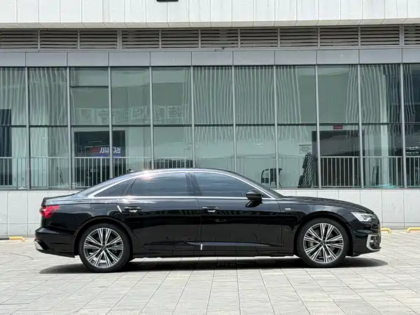 Audi A6L 2023