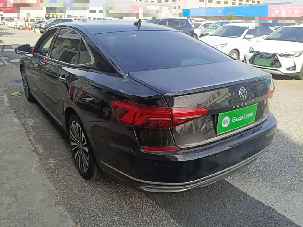 Volkswagen Passat 2021