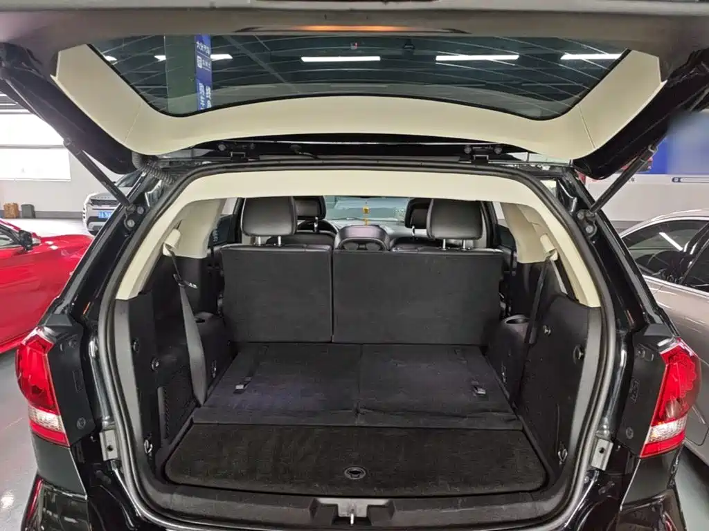 Dodge Journey 2017 — фото 19