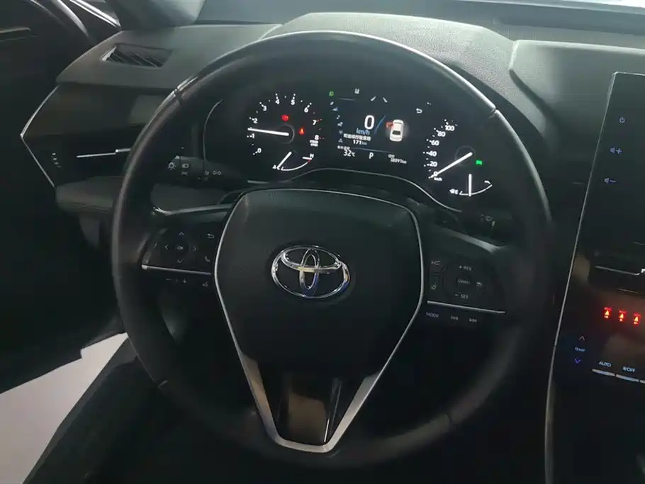 Toyota Avalon 2022 — фото 15